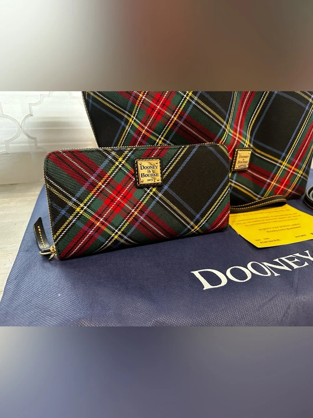 Dooney & Bourke Black Tartan Flynn Tote & Matching Wallet Set - Gently Used